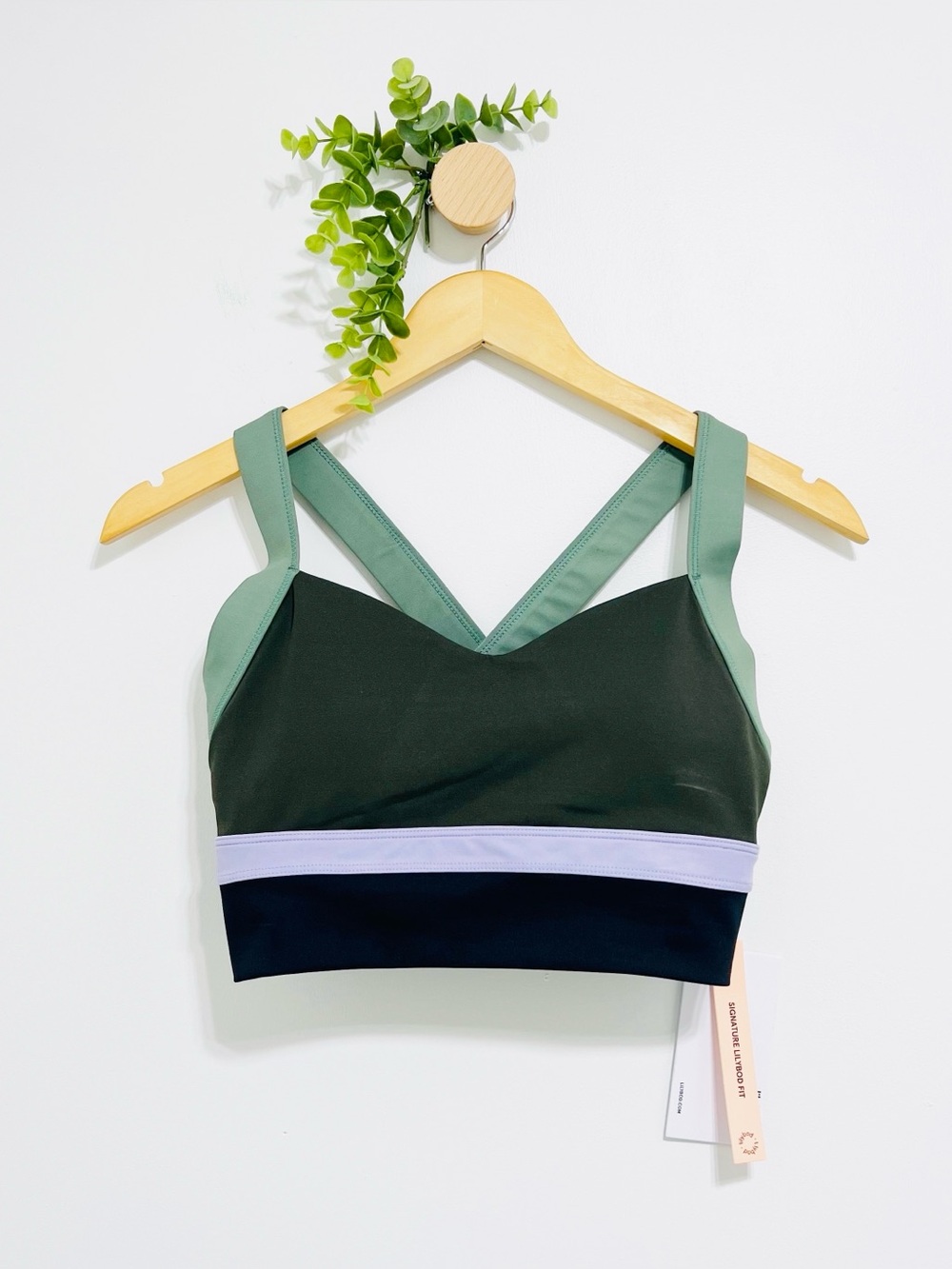 LilyBod NWT Colorblock Black Olive Sports Bra